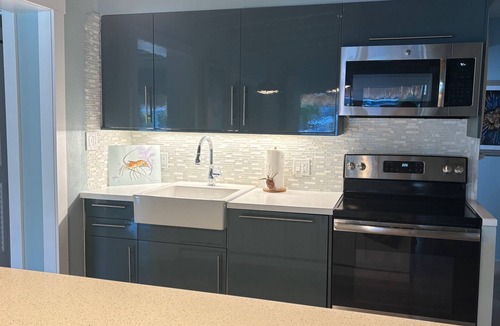 Key Colony Beach House | Beautiful 3BR 3BA, Tiki Hut, 37' Dock, Cabana Club Memb.