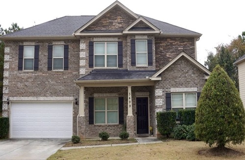 Rex House | Beautiful 6 bedroom in Rex Ga USA