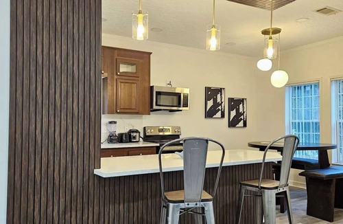 East County Civic Group Apartment | Beautiful and Modern Apartment