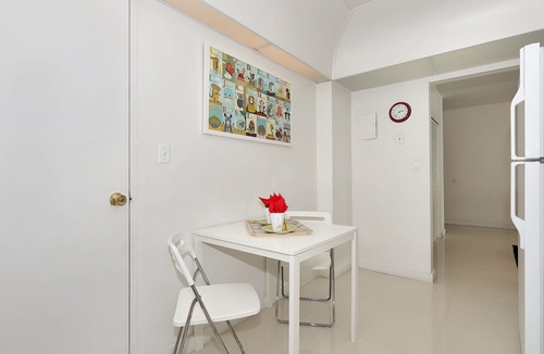 Hollywood South Central Beach Condo | Beautiful apartment with ocean view on Hollywood Beach