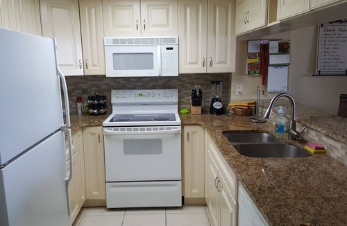Indian Shores Condo | Beautiful beachfront couples retreat #202 - Special building reno Pricing