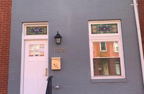 Upper Fells Point House | Beautiful bedroom with balcony