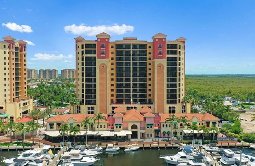 Cape Harbour Condo | Beautiful Cape Harbour Marina 8th floor Condo
