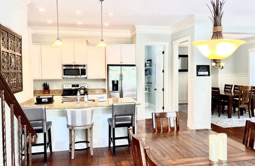Palmetto Dunes Cottage | Beautiful Cottage on Hilton Head Island, Pink