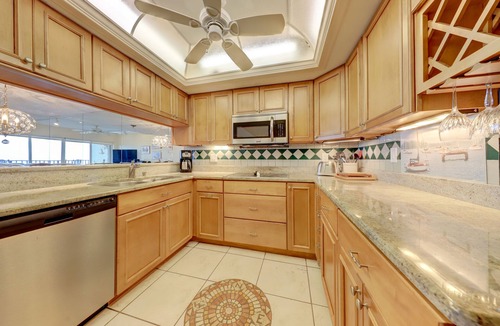 Indian Rocks Beach Condo | BEAUTIFUL CONDO WITH PERFECT VIEW OF BEACH AND GULF WITH NEW HEATED POOL