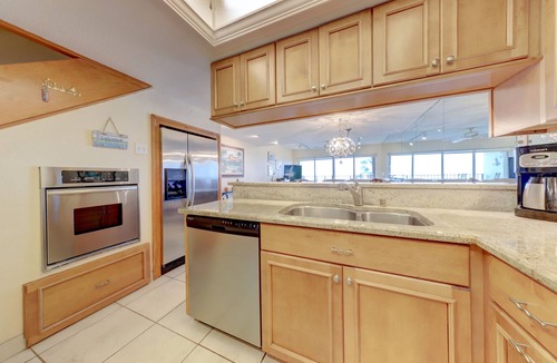 Indian Rocks Beach Condo | BEAUTIFUL CONDO WITH PERFECT VIEW OF BEACH AND GULF WITH NEW HEATED POOL