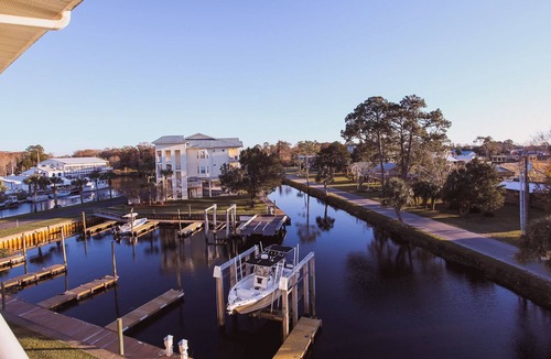 Suwannee Condo | Beautiful Condo. Where the Suwannee River meets the Gulf of Mexico