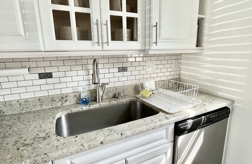Dover Beaches North House | Beautiful cottage one block from the beach!