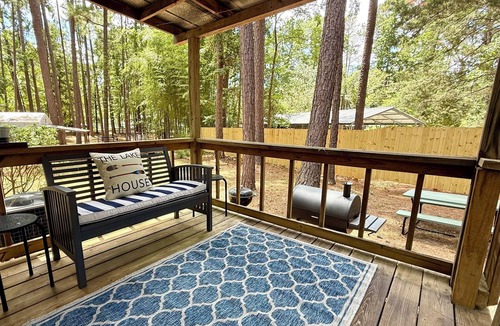 Mesena House | Beautiful cozy home in Thomson near lake and boat ramp
