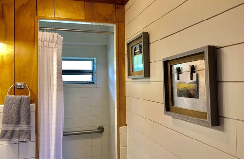 Franklin House | Beautiful, Easy Access Farmhouse with attention to Detail and Spectacular Views