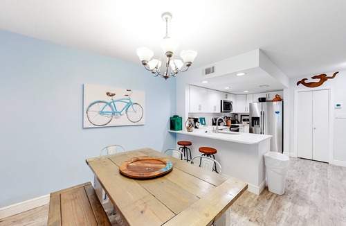 Sandestin House | Beautiful gem at Bayou Village, golf cart, WiFi, & resort pools