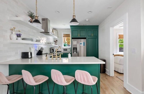 Cannonborough Elliotborough Apartment | Beautiful Ground Floor Condo Just 1 Block to King