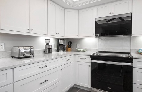 Beachview Country Club Estates Condo | Beautiful Gulf Front Condo on Sanibel - Sundial T306