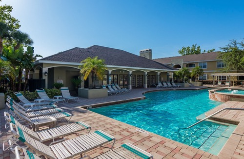 Clearwater Condo | Beautiful holiday place, minutes drive to the beach, with heated pool