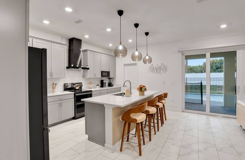 Melbourne Beach House | Beautiful Home — Private Pool, Exclusive Beach Path, Fire Pit, BBQ Grill & Game Room! 🏖️