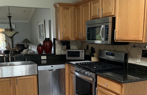 Virginia Trace House | Beautiful home within Walking distance to Sumter Landing