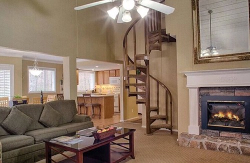 Villa Rica Condo | Beautiful Hotel in Villas at Fairfield 1BD at Lakeview Parkway