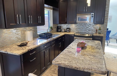Ludlam House | Beautiful house closer than the airport, 7 min from Dolphin mall