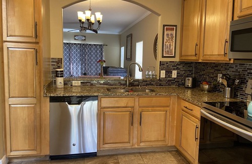 Meadow Woods House | Beautiful house with pool, 4 bedrooms, 3 bathrooms