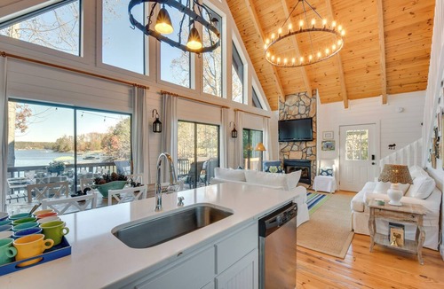 Seneca Cottage | Beautiful Lake Keowee Home w/Boat Dock & Fire Pit
