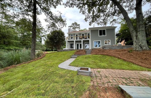 Columbia Cottage | Beautiful Lake Murray home with big water views