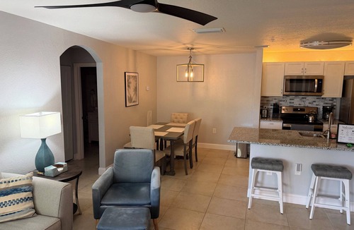Braden River Apartment | Beautiful lakefront condo Lakewood Ranch 2 bed with heated pool and gym access.