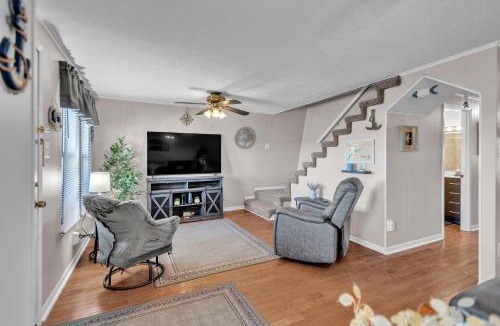 Rutledge House | Beautiful Lakeview Chateau with Stunning Views home