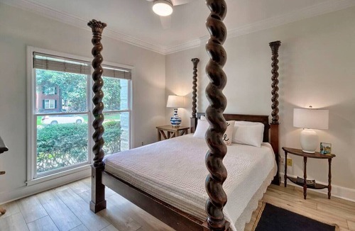 Columbia House | Beautiful Luxury Home w/Pool Close to USC!