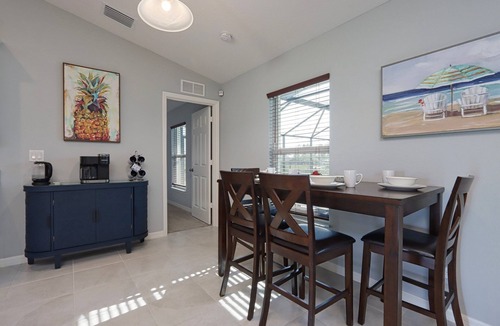 Jacarandas House | Beautiful New Construction Sun and Fun
