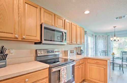 Ocala House | Beautiful Ocala Getaway w/ Community Pool!