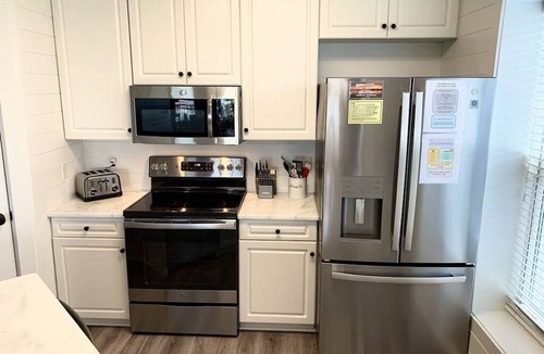 Isle of Palms Condo | Beautiful Oceanfront 4BR Condo in the Heart of IOP with Pool.