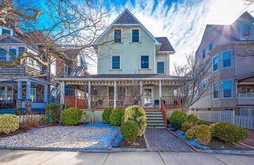 Point Pleasant Beach House | Beautiful Spacious Beach Home, Private Deck & Grill, with Beach Badges