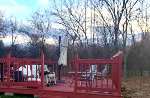 Brownsville House | Beautiful, spacious, home perfect for a quiet getaway & all your comfort needs.