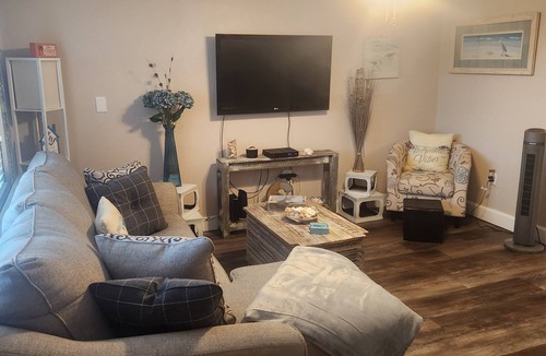 Belle Vista Condo | Beautiful St Pete Beach Vacation Condo Across the Street from the Beach