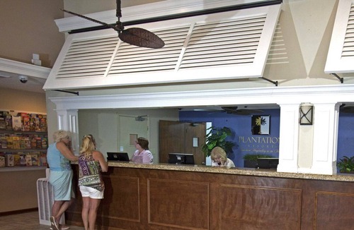 Surfside Beach Apartment | Beautiful studio unit at resort, sleeps 2