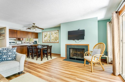 Isle of Palms Villa | Beautiful villa surrounded by lush landscaping - walk to beach, golf & pool