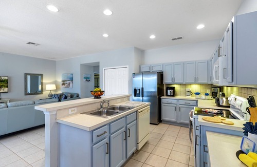 Watersong Villa | Beautiful Villa with South Facing Pool and Spa, and Lake View