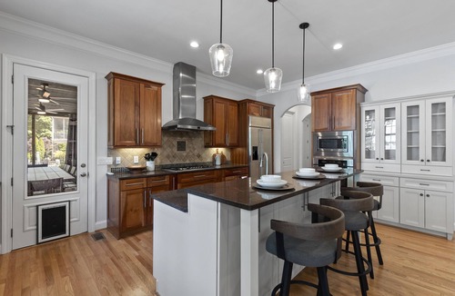 Denver House | Beautiful Waterfront Home with Pool/Hot Tub/Firepit/Kayaks/Arcade - Ideal for up to 14 Guests