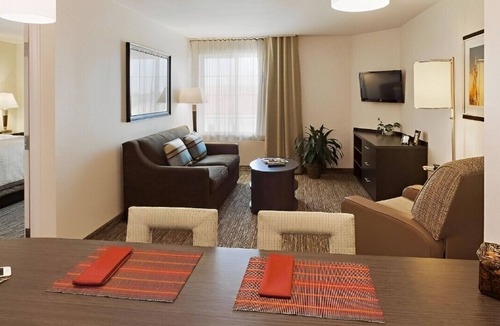Gwinnett Place House | Beautifully Designed Suite! W/ BBQ Facilities