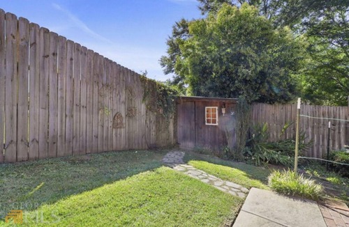 Hogansville House | Beautifully furnished 3-bed/1-bath house in downtown Hogansville for rent!