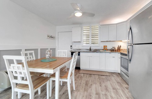 Bonita Springs Condo | Beautifully Remodeled Beach Getaway! Gulf View! Beach Gear & Over $100 of Free Daily Activities!