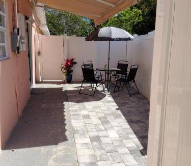 Town N County Park Bed & Breakfast | Bed and breakfast ∙ 1 bedroom ∙ 2 guests