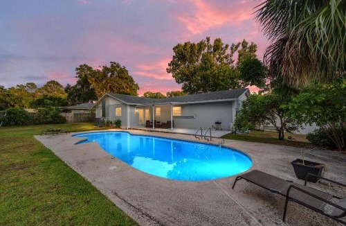 Fort King District House | BeeHappy House close to WEC, Springs, State Parks