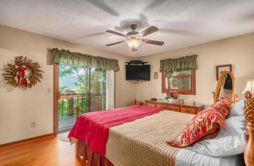 Maggie Valley Apartment | Bella Vista - Hot Tub and Pet Friendly