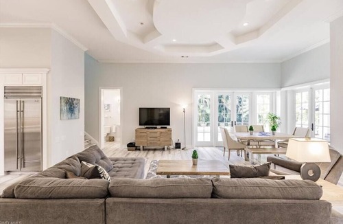 Coquina Sands House | Bella Vista - Naples, FL