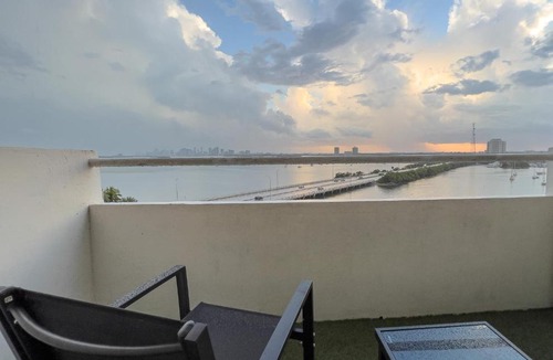 North Bay Village Apartment | Bella Vista - Water views Pool and Parking