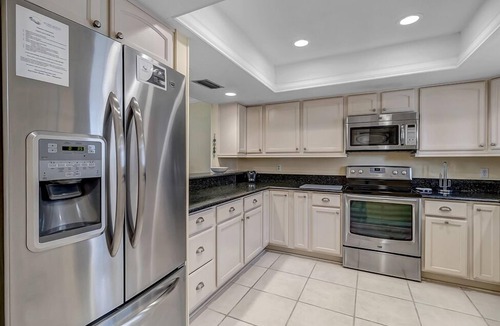 Sawgrass Condo | Belle Vue - Modern condo near beach w/golf views
