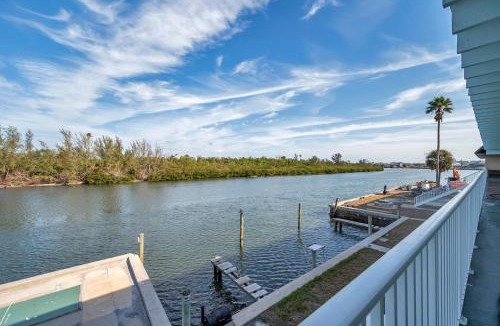 Indian Shores House | Belleview Gulf Condo 381