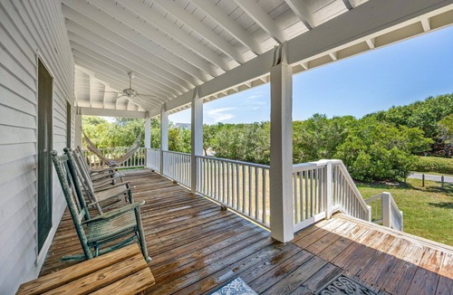 Debordieu Colony House | Berry Restful in DeBordieu Colony, Steps from the Beach Walkway.