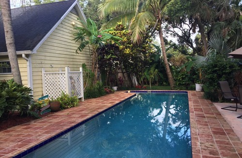 Orchid House | Best 4 Bedroom House w/pool steps from the Ocean!